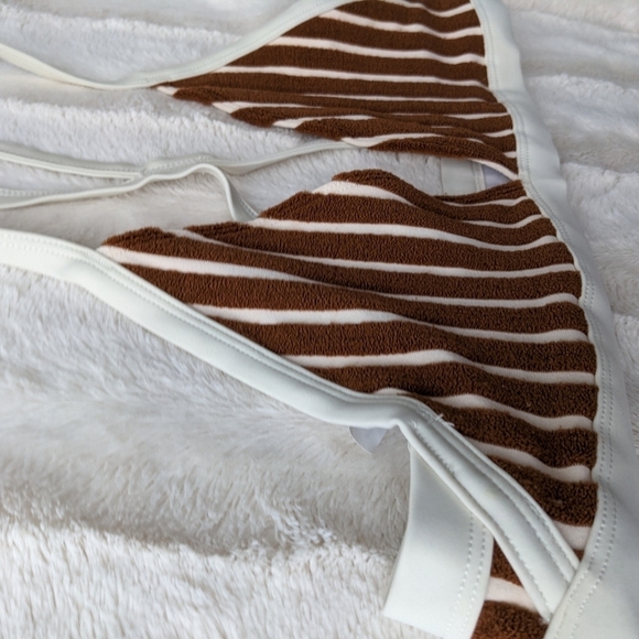 Urban Outfitters Out From Under Scooped Out Striped bikini top brown large NWT - Picture 9 of 11